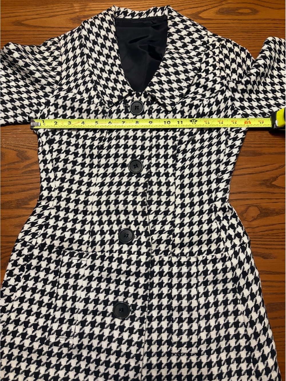 Vintage 1960s/70s Black & White Houndstooth Union-Made Mod Coat - Picture 3 of 10